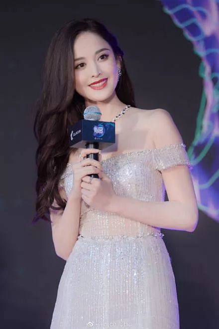 大S一周瘦20斤，而她为了下颚线练背肌，论变美丽她们都是行家（组图） - 11
