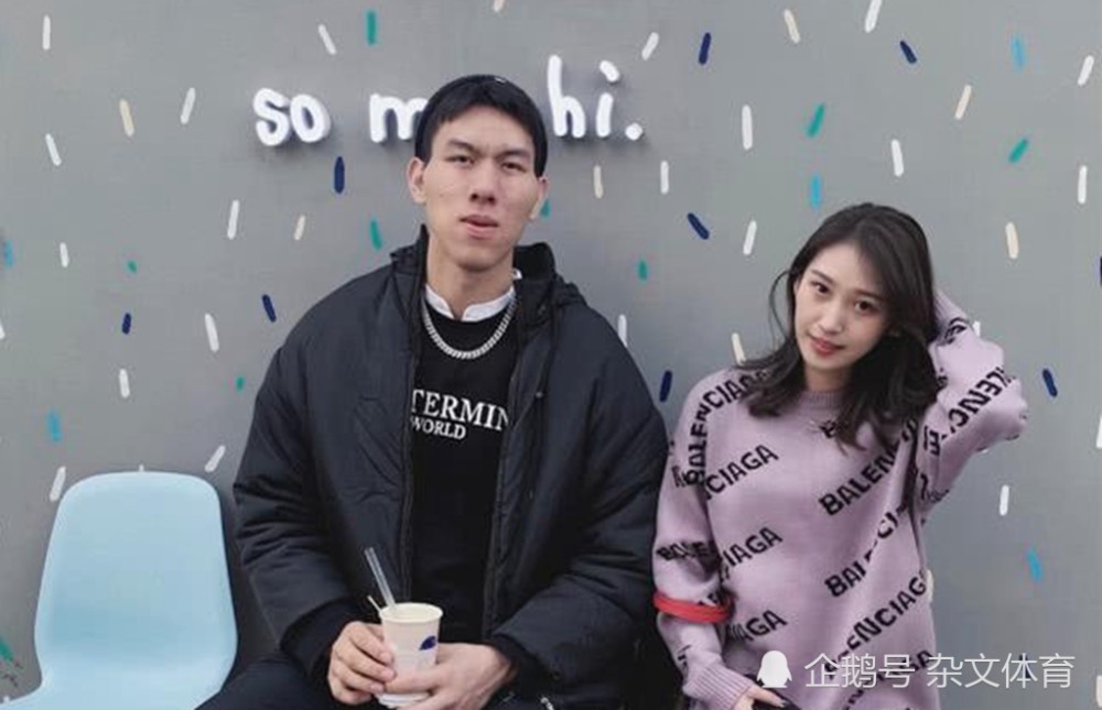 身高2米03收入不输cba球员与王少杰道路不同女友对他死心塌地