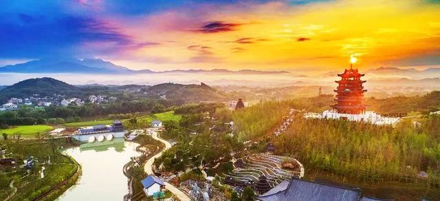 2020广西地级市经济_广西14地级市2020年前三季度GDP汇总