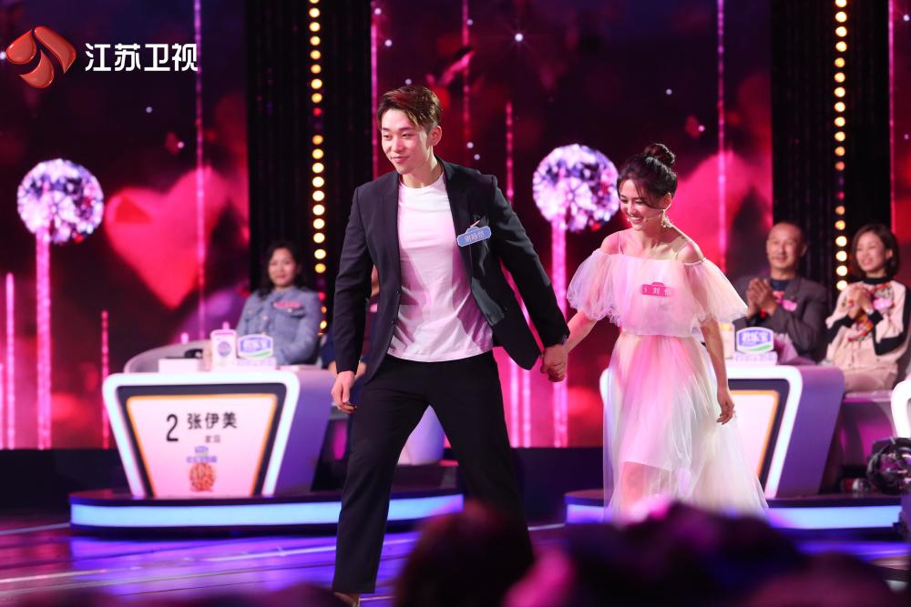 节目中,女嘉宾张伊美的一段话,也引起了很多观众的