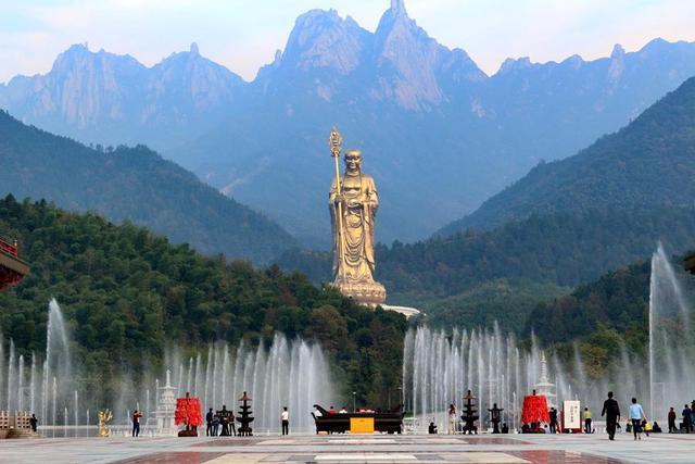 我国四大佛教名山之一,地藏王菩萨的道场,