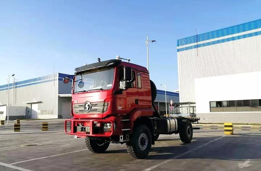 沙漠越野车底盘在陕西通力成功下线