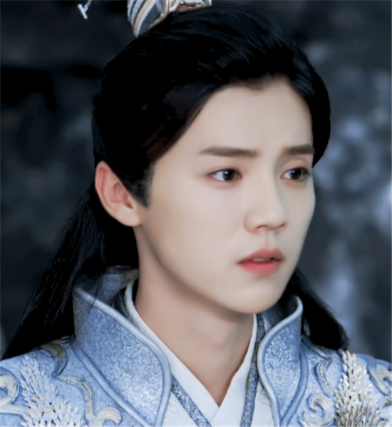 "归国四子"的古装造型,张艺兴霸气,黄子韬搞笑,看到他恋爱了