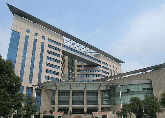 湖北省所以大学排行_教育部发文!湖北这2所大学将更名(2)