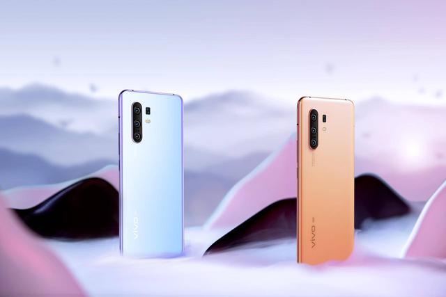 体验出色评价超高,vivo x30系列用实力证明什么叫好评如潮_腾讯新闻