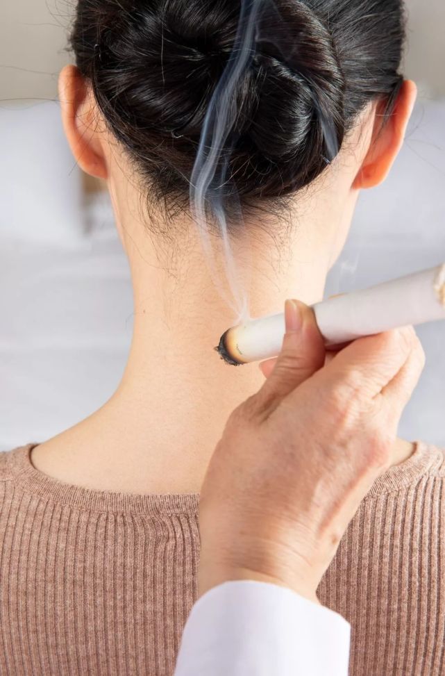 艾灸的一些基本手法学会自已做