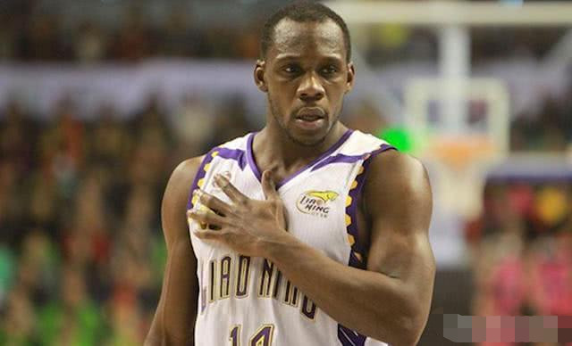 山东西王男篮哈德森的能力很强当初辽宁队为什么放弃他看完知道了