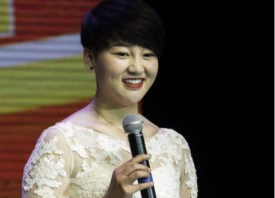 33岁杨树林近照曝光老婆胖丫入狱两年他笑容满面正常开工