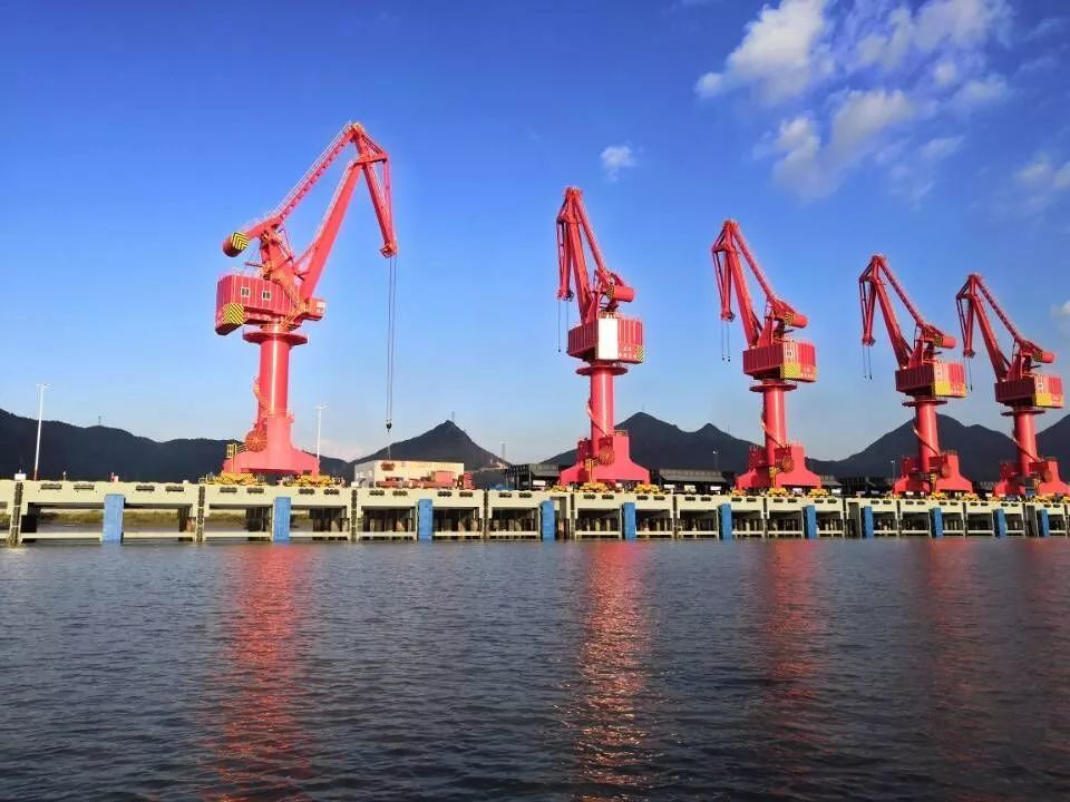 当好先行官这一路上宁德逐梦康庄道