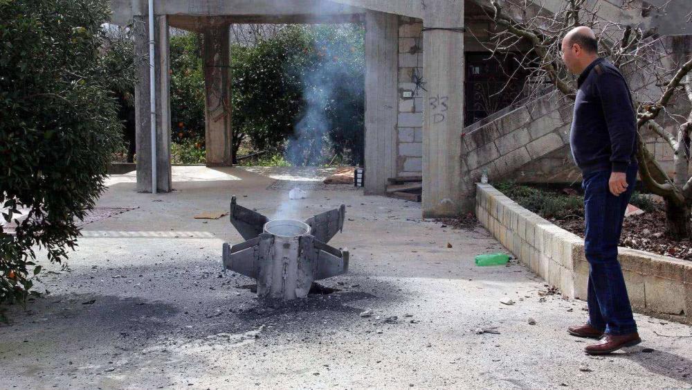 炸错了!钻地弹穿透坚固混凝土,炸死上千平民