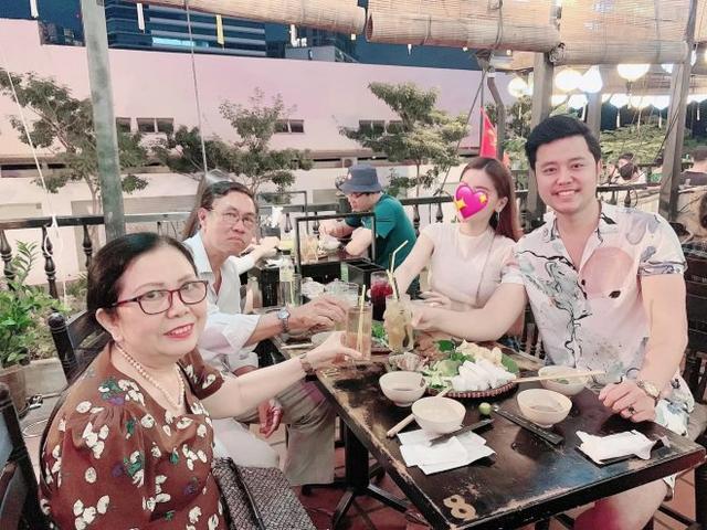 越南小伙傍上63岁富婆，拿分手费投资地产，携新女友走上人生巅峰（组图） - 1