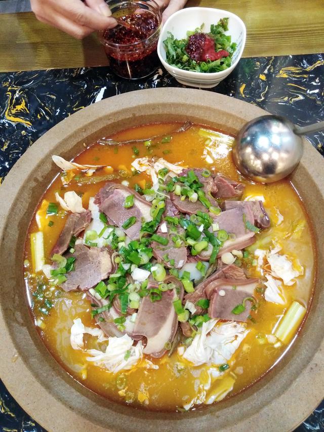 石锅纯羊肉,石锅纯羊肉,石锅纯驴肉,雪山石锅