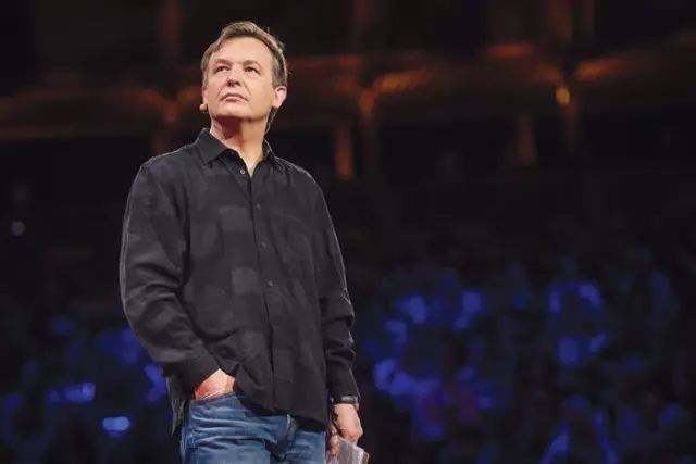 chris anderson ted策划人,在新闻和出版领域工作多年后,2012年成为