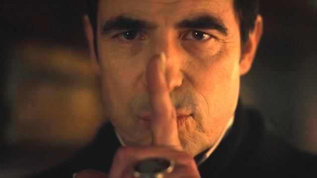 德古拉2020版夭寿啦魔法特又让男主角露屁屁啦