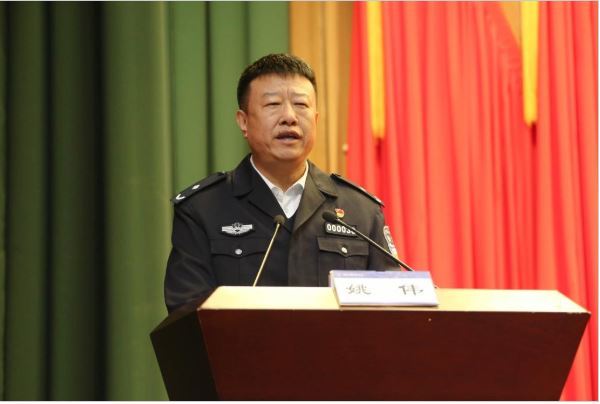 一个月前,在鞍山作恶多年的胡永家涉黑犯罪组织被