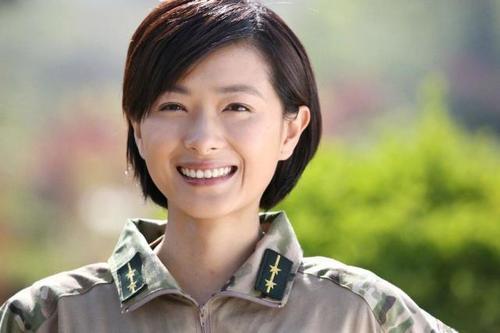 万茜|万茜人设又翻车？节目中发言遭吐槽像背台词，与此前采访自相矛盾