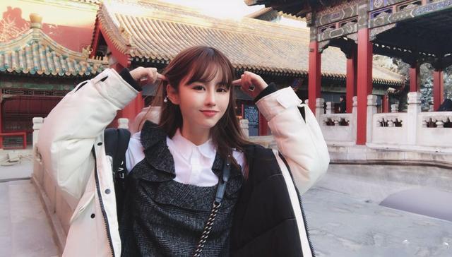 韦神女友蜜蜂仔跑了陪tl熊大吃鸡冒死将其扶起甜蜜吃鸡