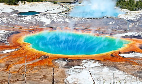 黃石火山大規模火山噴發的歷史證明,美國國家公園地下的熱源一直在