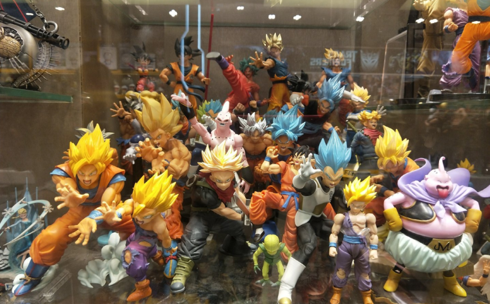 拥有一面墙手办是什么体验?瞟一眼心跳加速,有钱人的快乐想象不到