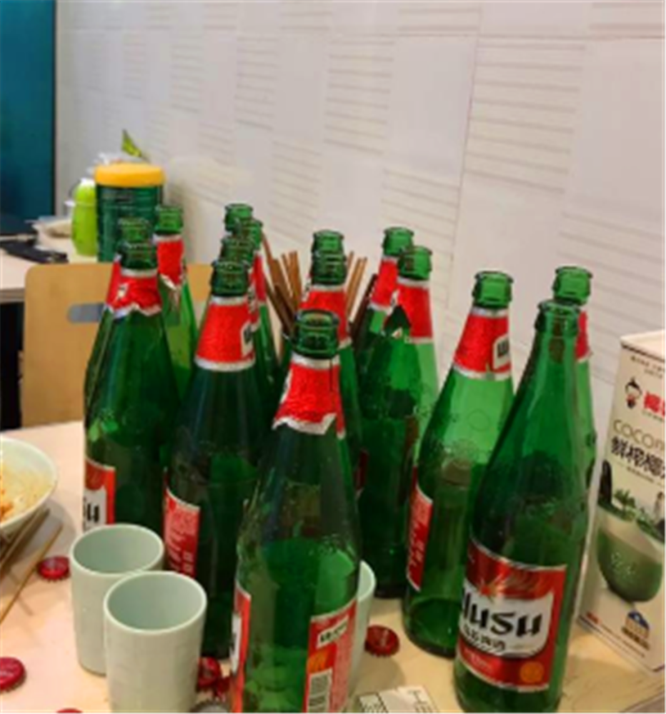 乌苏啤酒有人说一般能喝三瓶的就是英雄了,你怎么看?