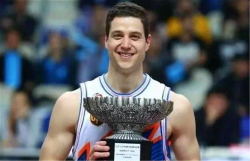 为了钱吗?弗雷戴特为何为离开CBA,去欧洲联赛