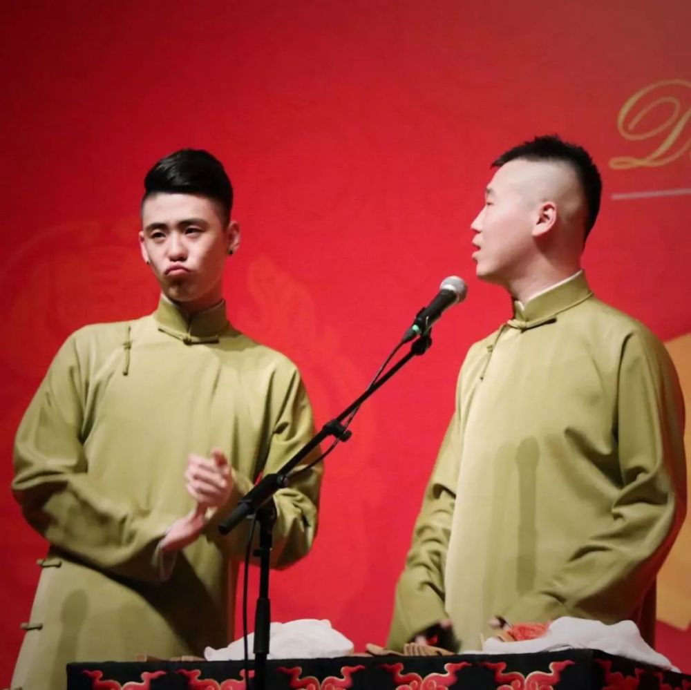 张云雷你这那是撩大褂啊分明是在撩德云女孩的心呀