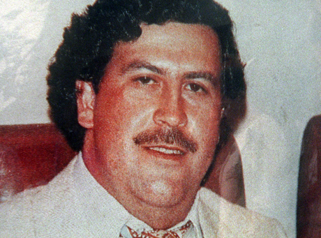 世界头号通缉犯大毒枭被捕只因与儿媳暧昧惹怒儿子将其举报