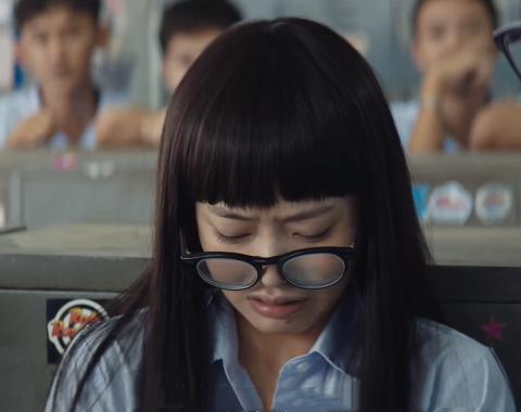 还嫌唐探里的牙套妹丑求你看看她的生活照美到移不开眼