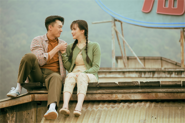 《追龙之十亿探长》路透来了!王浩信云千千互动霸屏!