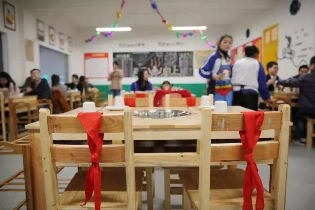 2020广州2b学校排名_广州高考录取:六千名2B线考生滑到了3A院校(2)