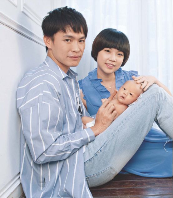 明星在好孕:称南港刘德华的黄镫辉,享受