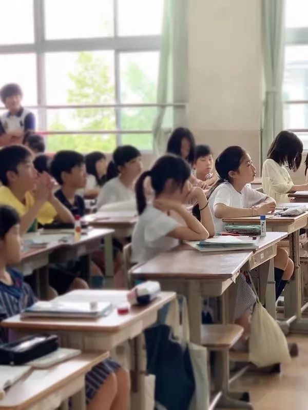 教育在海外丨我在日本上小学 老师叮嘱一定不要丢掉中文学习 腾讯新闻