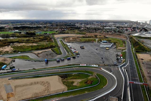 f1荷兰大奖赛是如何使举办地赞德沃特赛道变得更加容易超车?_腾讯新闻