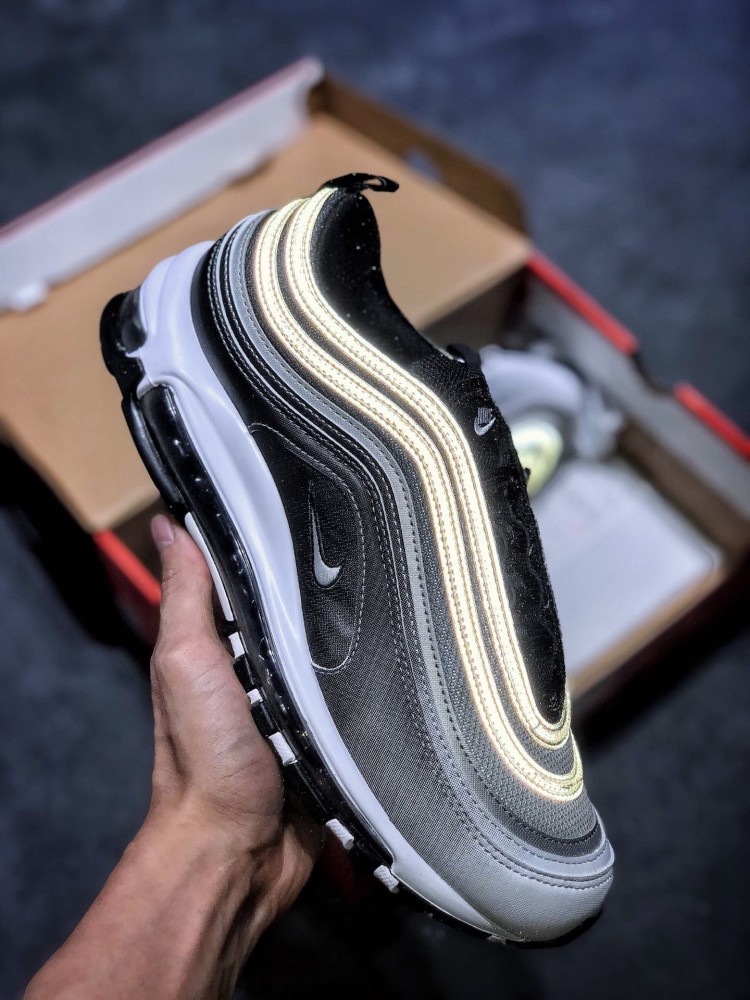 新颖黑白渐变配色,还有3m反光!air max 97 子弹开箱测评!