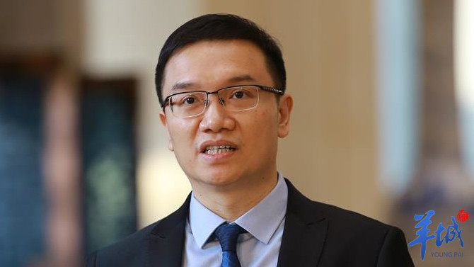 李震霄建议,加快制定全省服务区发展建设指导意见,建立服务区综合开发