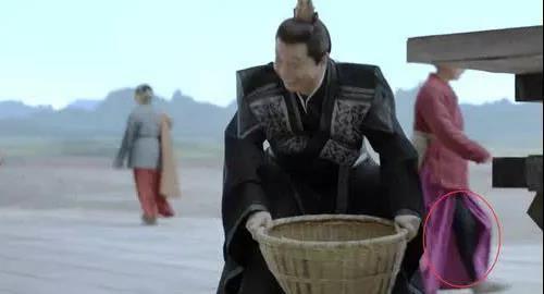 古装剧穿帮镜头