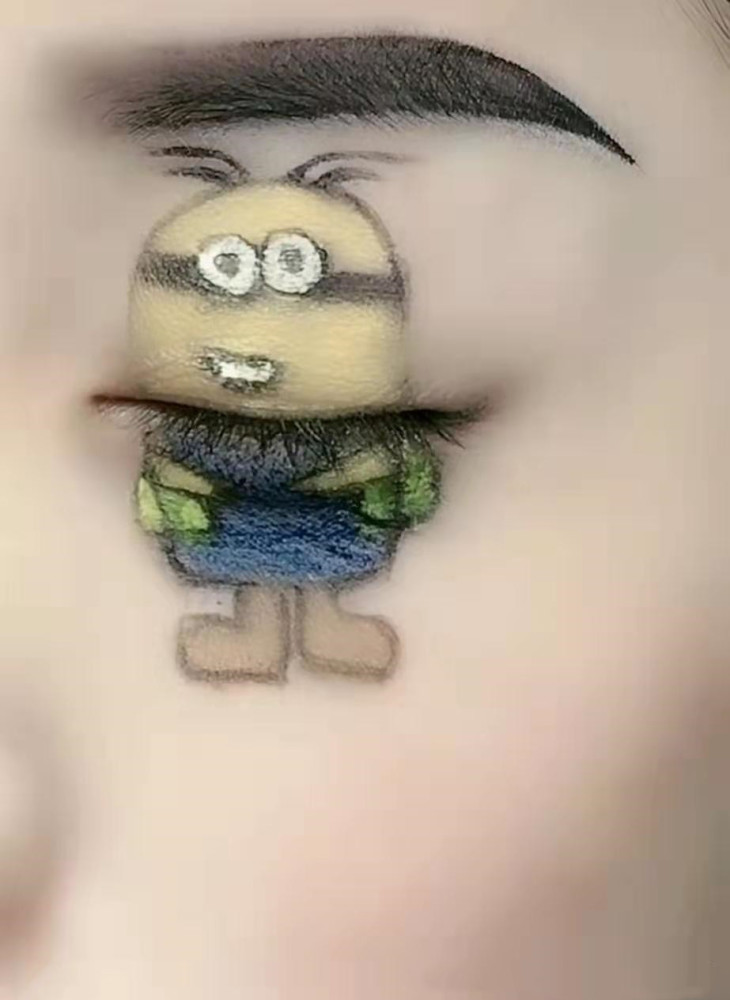 "眼妆 动漫"火了,派大星小黄人可爱,看到小辣椒,网友:千万别睁眼!