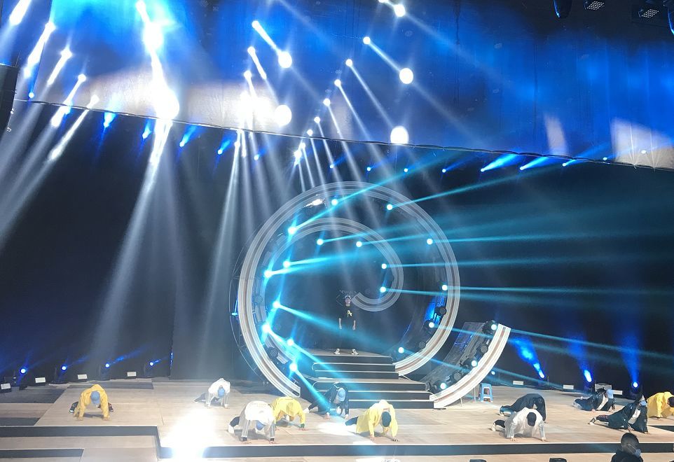 "家的味道"网络春晚精彩剧透,炫酷舞台首次亮相,更特别的是