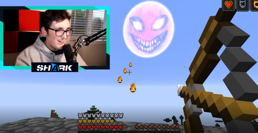 我的世界恐怖传说诡异的太阳追着玩家丢火球