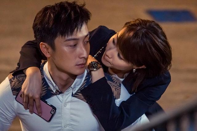 女性常会梦见自己堕入爱河?