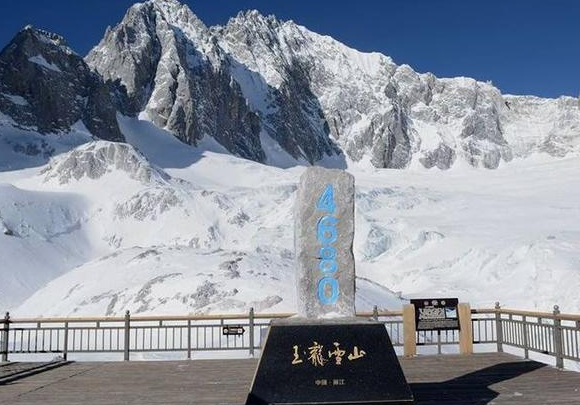 8844米的珠峰早已被征服,为什么5596米的玉龙雪山,却无人登顶?