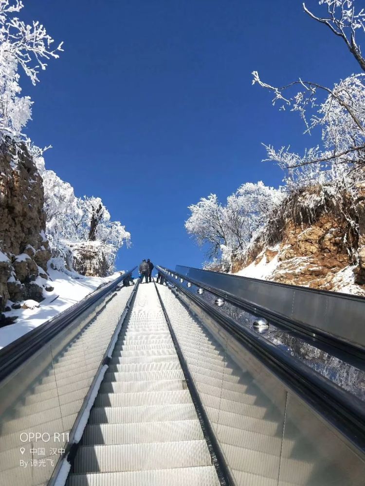 龙头山下的百姓人家