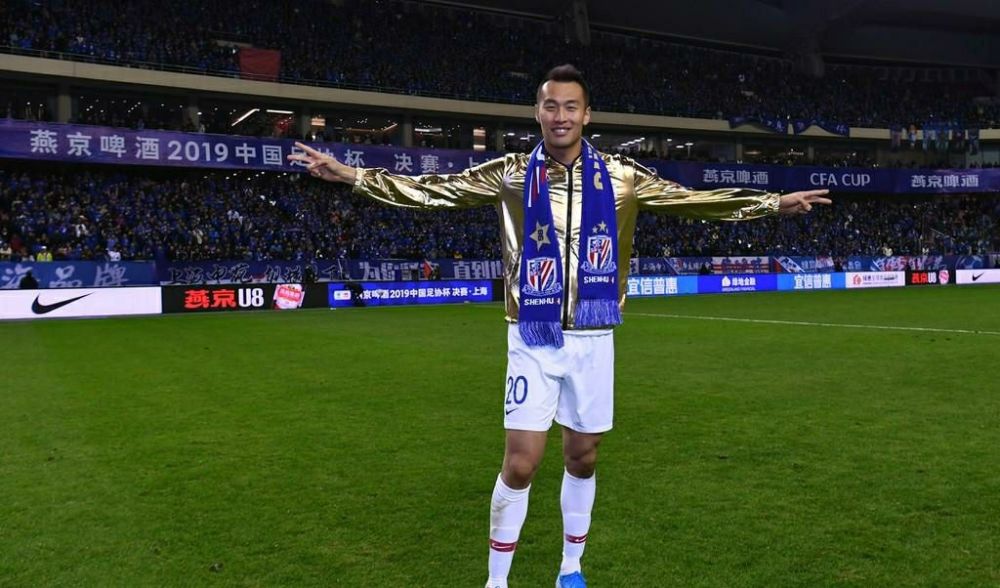 中国球员的榜样!金信煜在队内训练成绩不佳,事后加练射门一百次