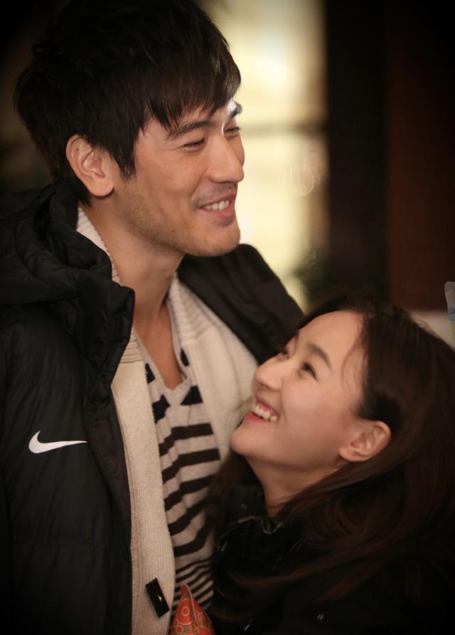 《遇见王沥川》开始,在剧中高以翔和焦俊艳饰演情侣,戏中撒糖不断,很