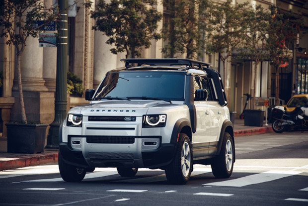 全新一代路虎defender展示全球首创双esim互联技术