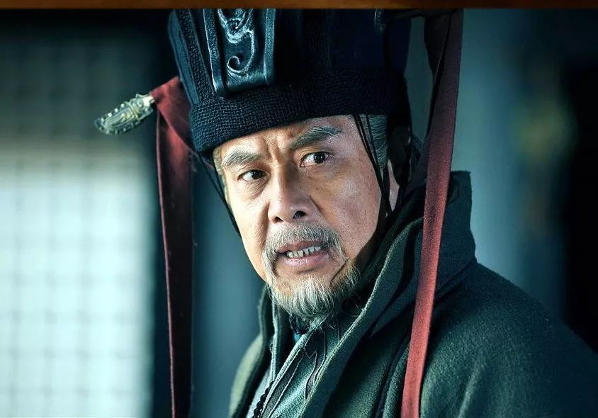 程普:江东虎臣,居功至伟!_腾讯新闻