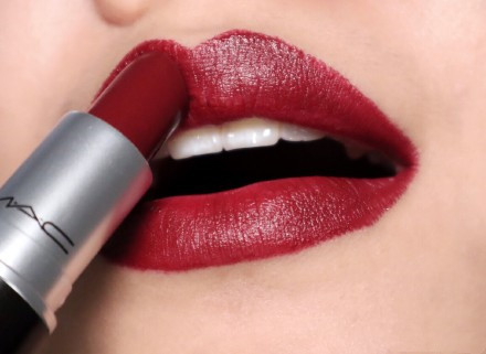 还在说m·a·c口红太干?那是你不懂m·a·c的口红质地分类