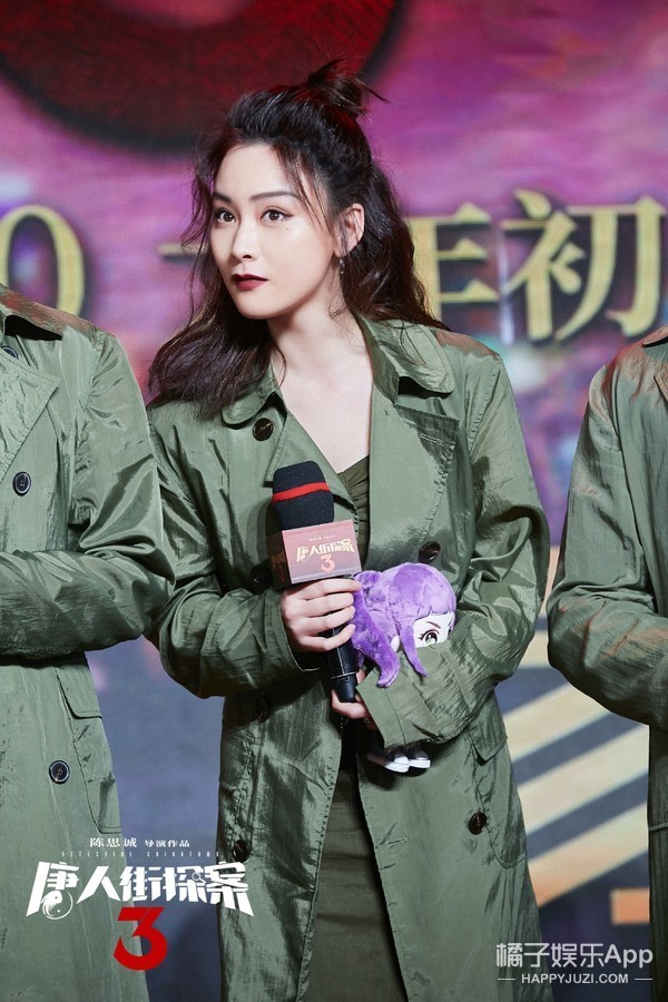 女儿的小演员张熙然也来到了现场,据悉,她也将在电影《唐探3》中参演