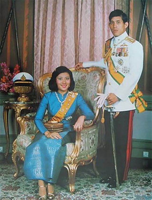 玛哈国王的妻子一位比一位美,看了照片后感叹她们简直惊艳了时光