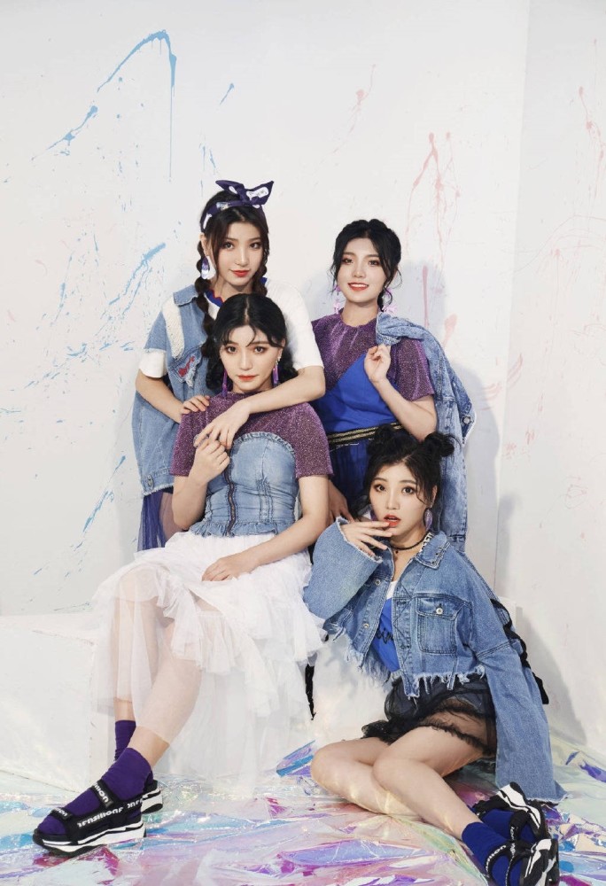 青春有你2选手官宣四胞胎参赛最显眼snh48的她预订出道